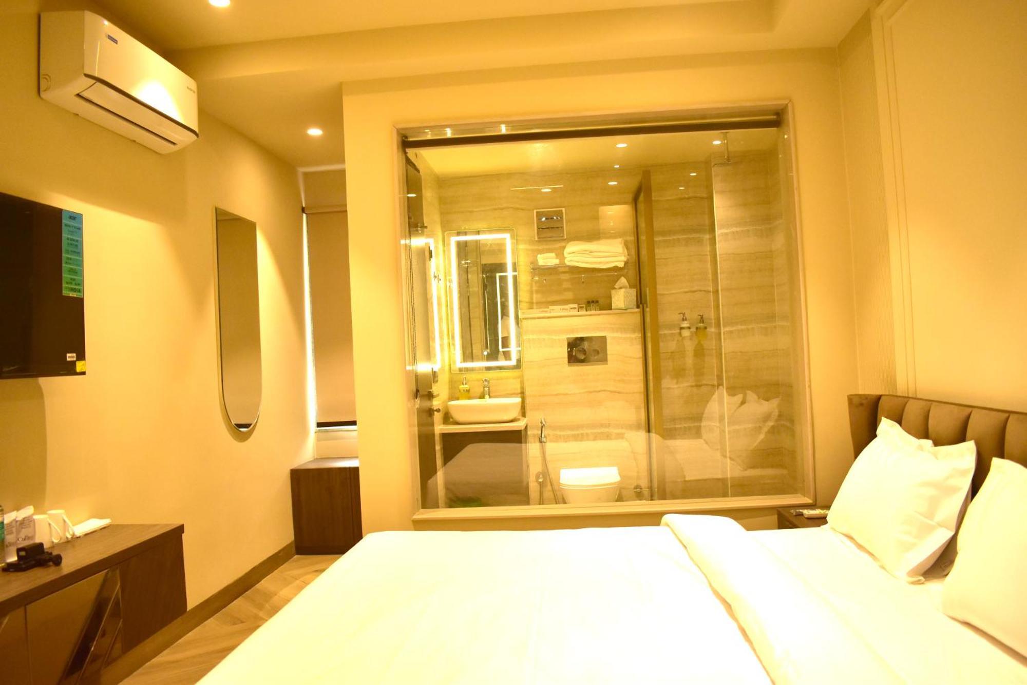 Hotel Cullinan By Qotel Janakpuri Delhi  Dış mekan fotoğraf