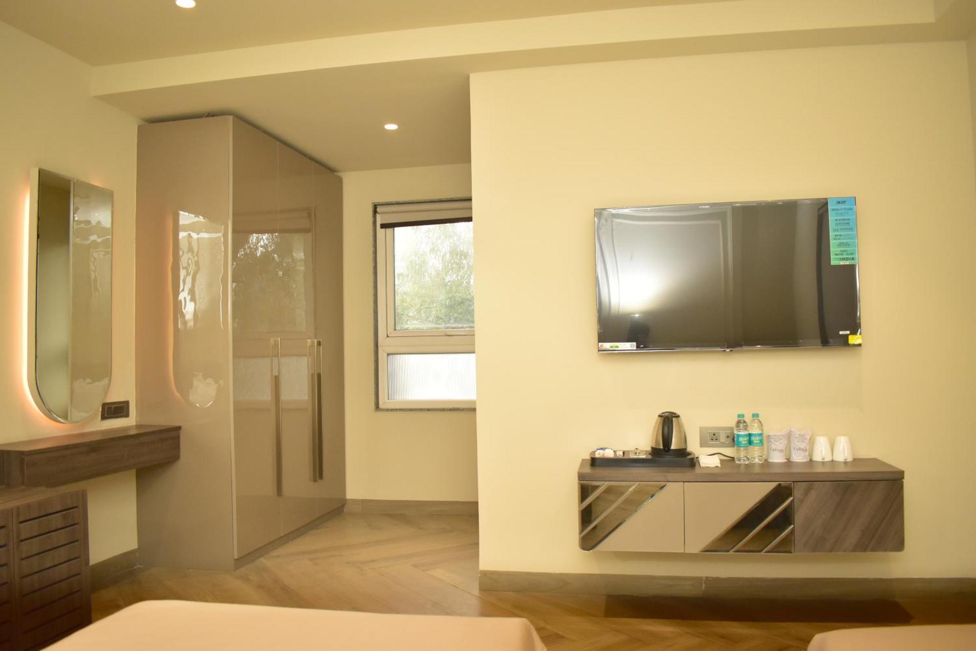 Hotel Cullinan By Qotel Janakpuri Delhi  Dış mekan fotoğraf