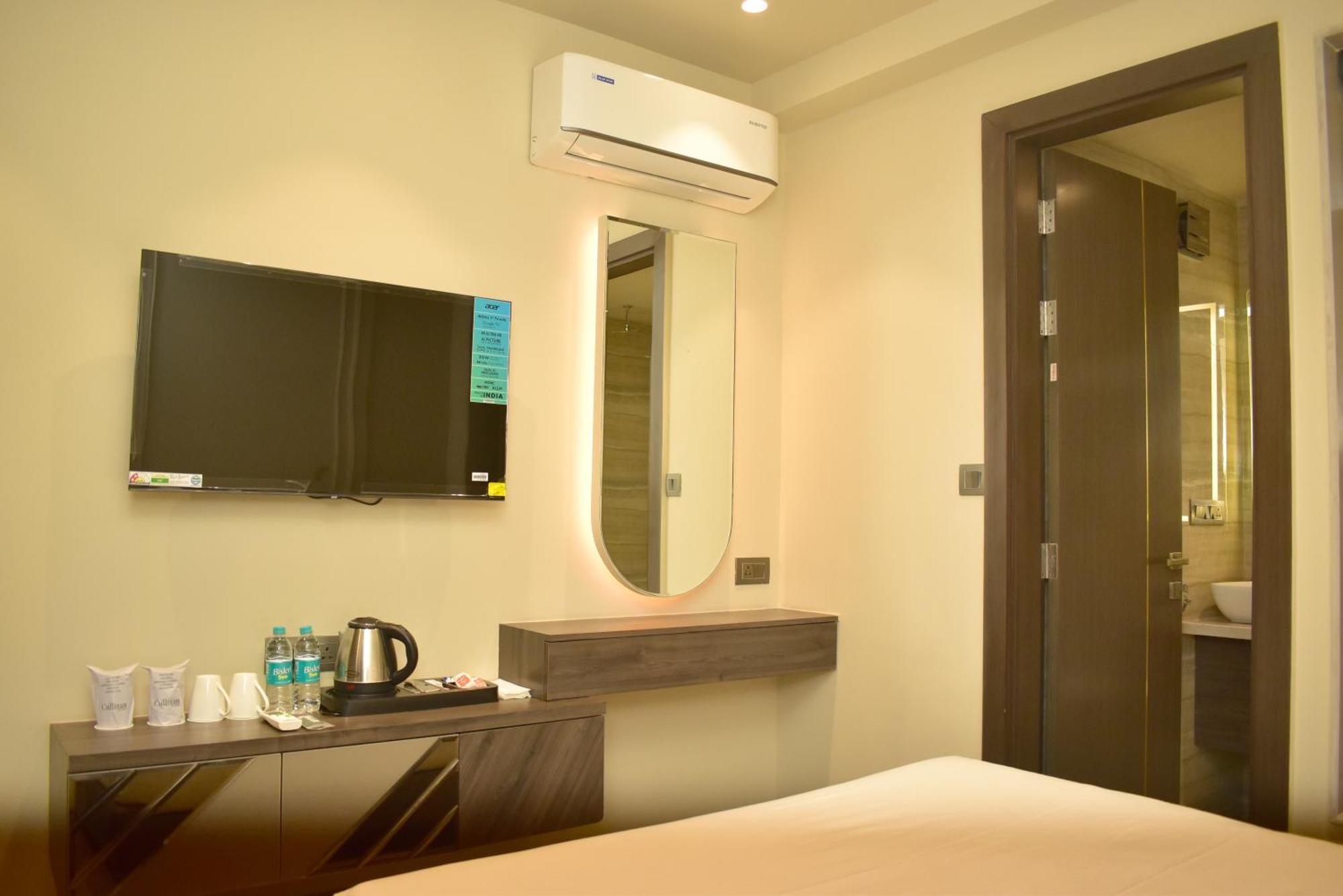 Hotel Cullinan By Qotel Janakpuri Delhi  Dış mekan fotoğraf