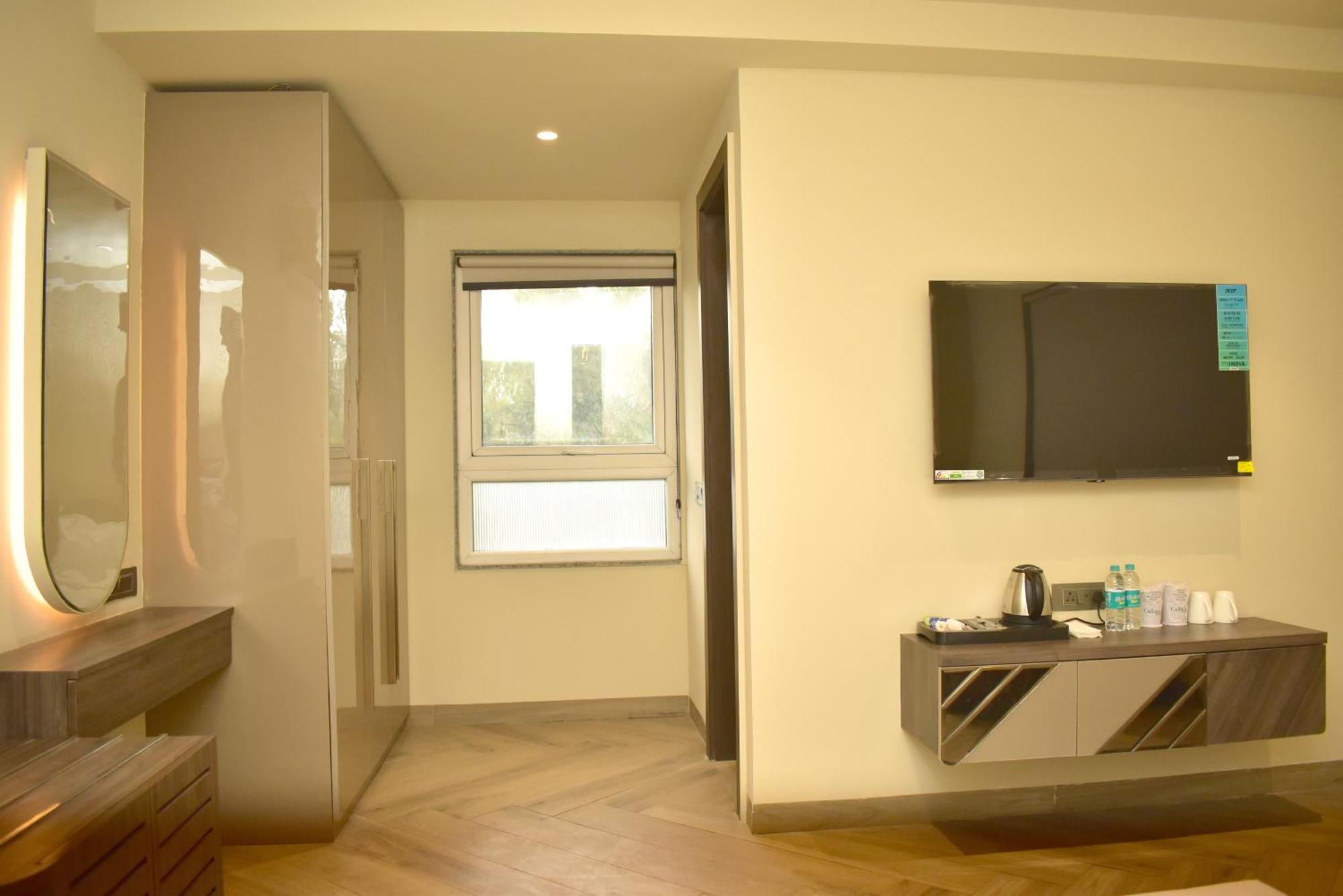 Hotel Cullinan By Qotel Janakpuri Delhi  Dış mekan fotoğraf