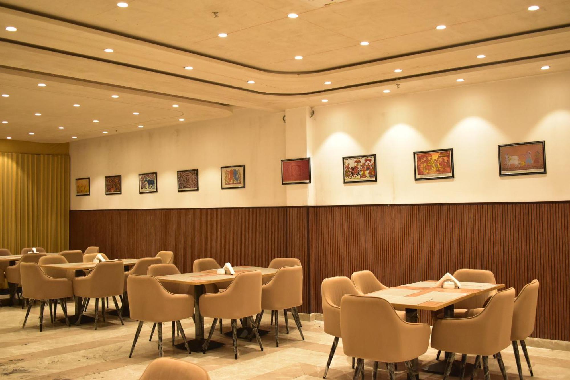Hotel Cullinan By Qotel Janakpuri Delhi  Dış mekan fotoğraf